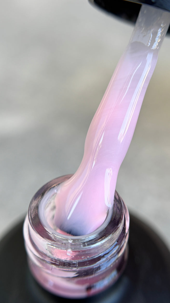 THE COLOR TO BUILD  „Baby Pink“