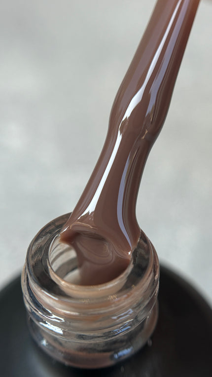 Base “Hazelnut“