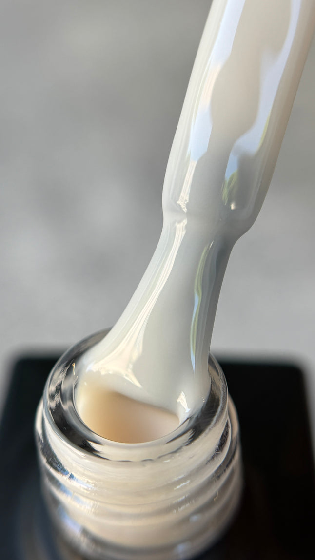 THE COLOR TO BUILD „Ivory“