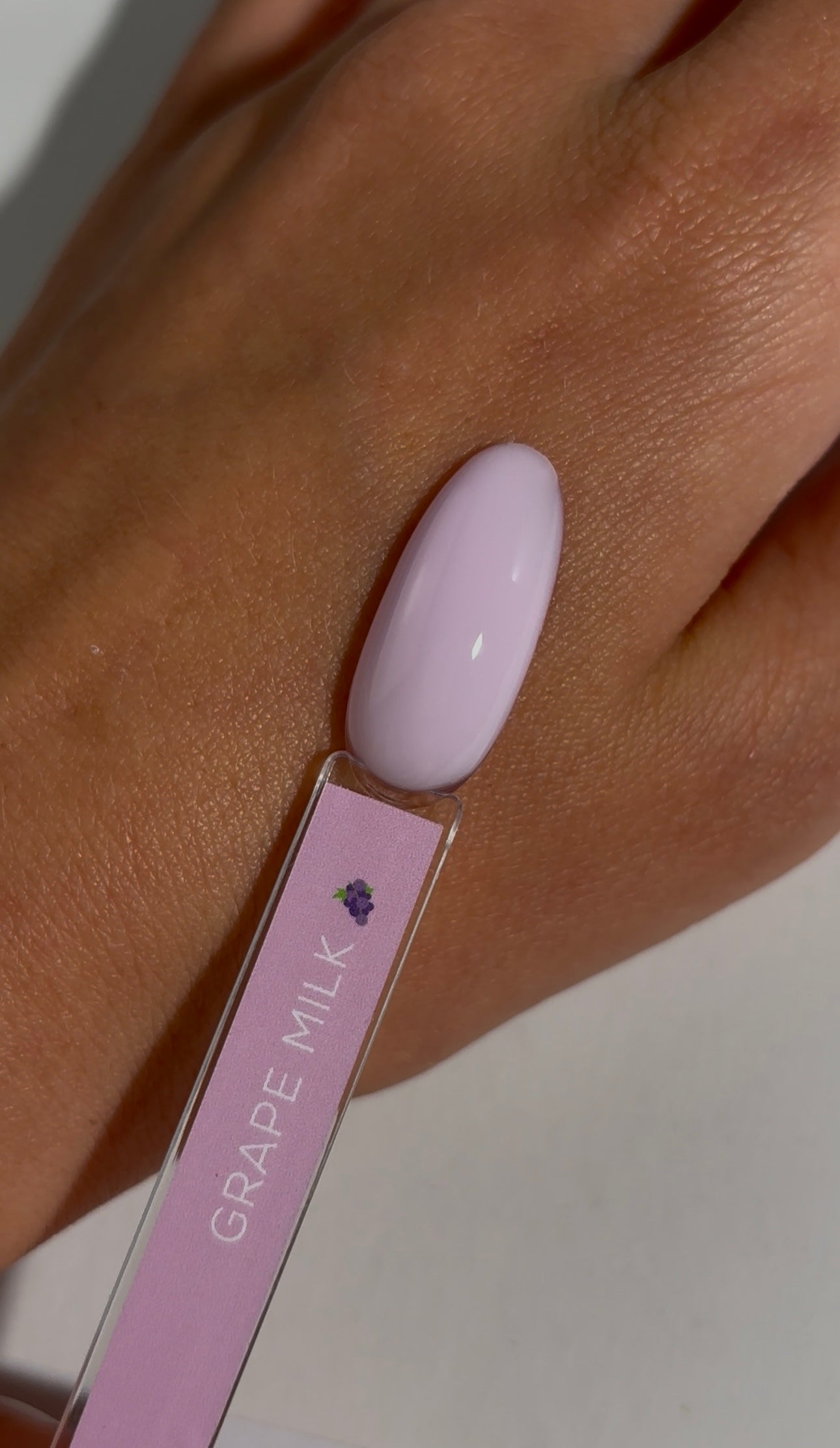THE COLOR TO BUILD “grape milk” 🍇