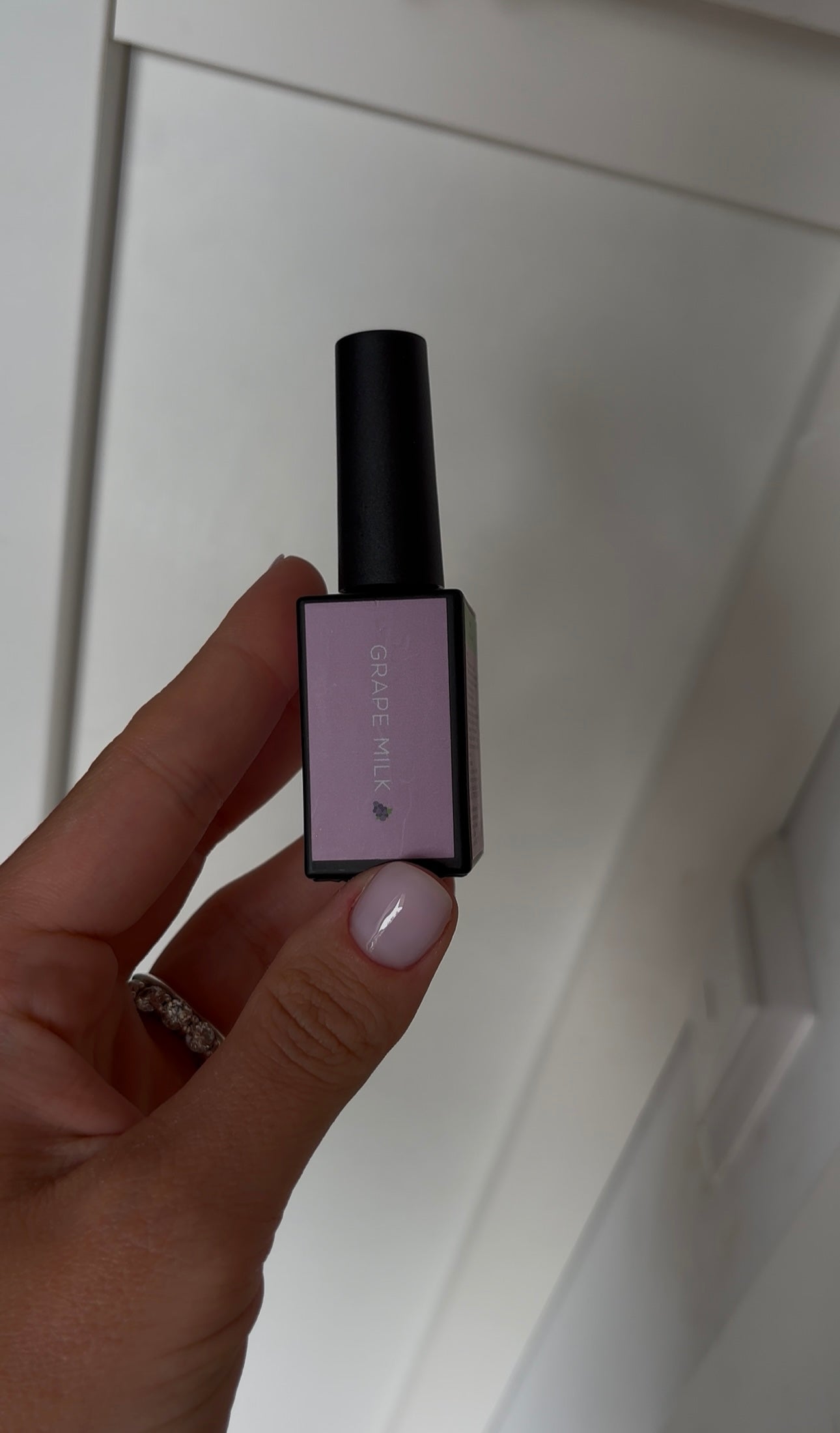 THE COLOR TO BUILD “grape milk” 🍇