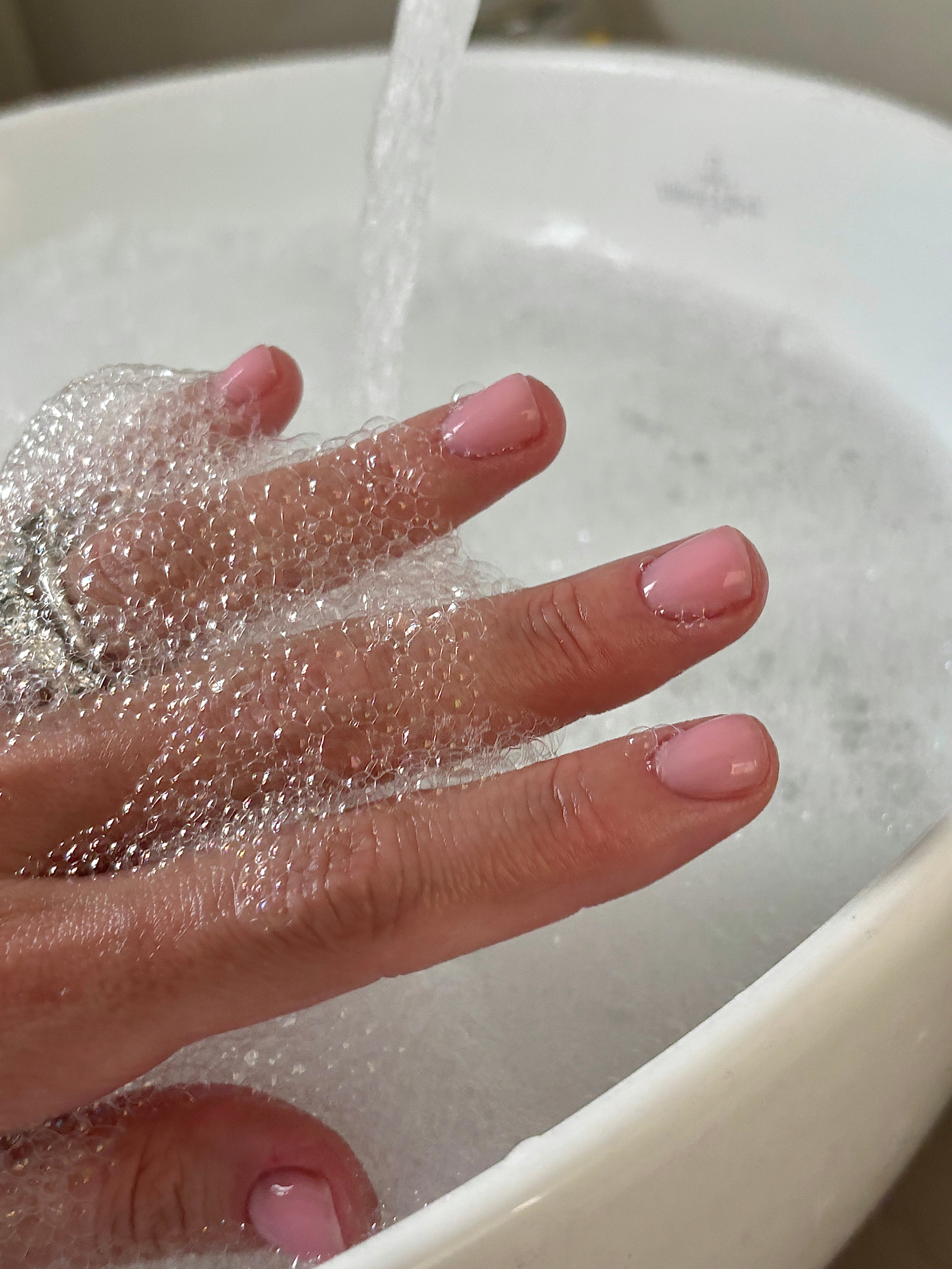 Uv Base coat kaufen bei Alisa Nails uv-shellac und Color base für maniküre 