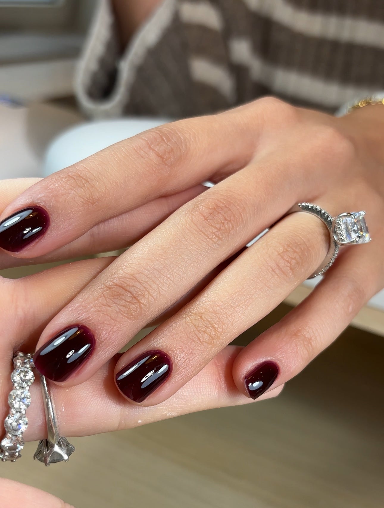UV Color Base Alisa Nails – Die perfekte Basis für langanhaltende Farben Mit der UV Color Base von Alisa Nails schaffen Sie die ideale Grundlage für eine langanhaltende, intensive Farbmaniküre. Diese hochwertige Basis schützt und stärkt den Naturnagel, während sie als perfekter Untergrund für UV-Farblacke dient. 
